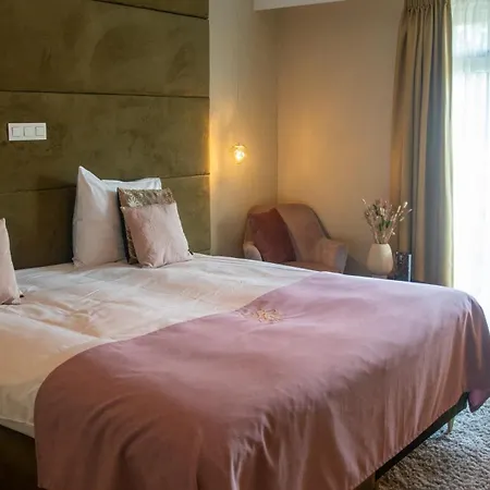 Hotel Schaluinenhoeve