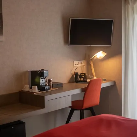 Schaluinenhoeve 2* בארלה-נוסאו