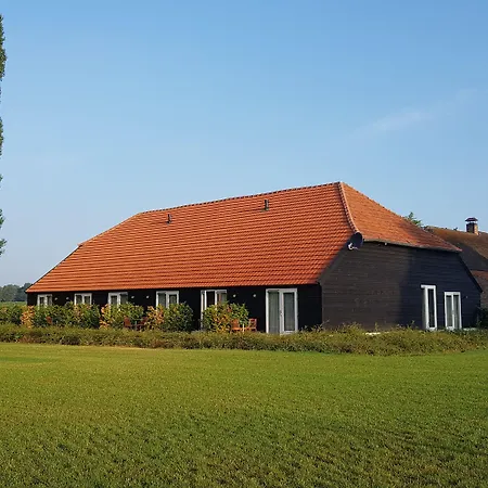 Hotel Schaluinenhoeve 2*