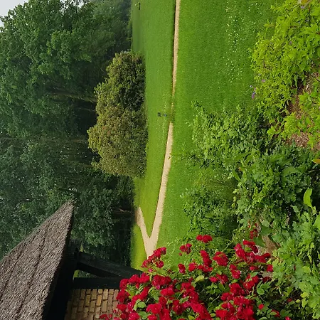 מלון Schaluinenhoeve