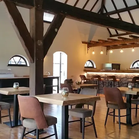 Hotel Schaluinenhoeve 2*