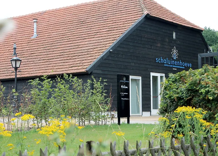 Ξενοδοχείο Schaluinenhoeve 2*