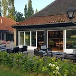 Schaluinenhoeve 2*