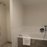 Schaluinenhoeve Otel 2*