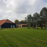 Schaluinenhoeve Otel