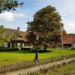 Schaluinenhoeve Otel 2*