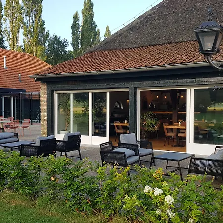 Schaluinenhoeve 2*