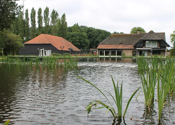 Schaluinenhoeve Отель 2*