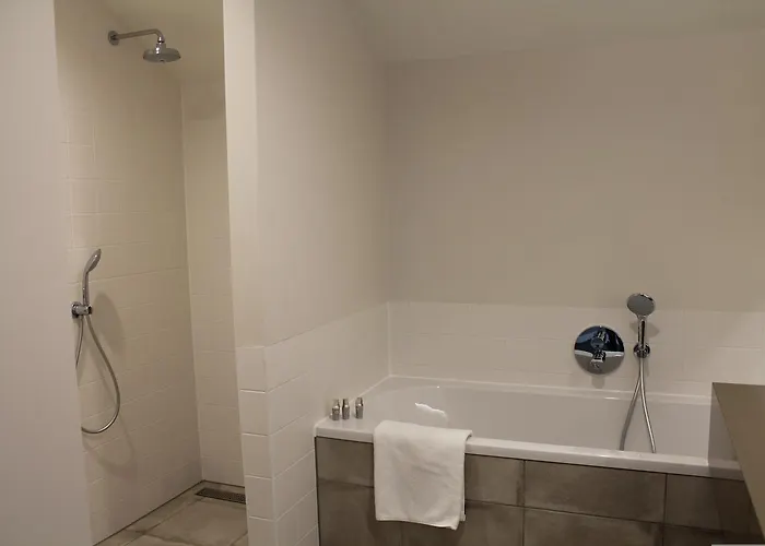 Schaluinenhoeve Отель 2*