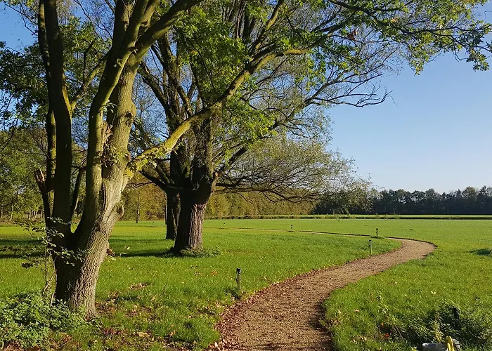 Отель Schaluinenhoeve