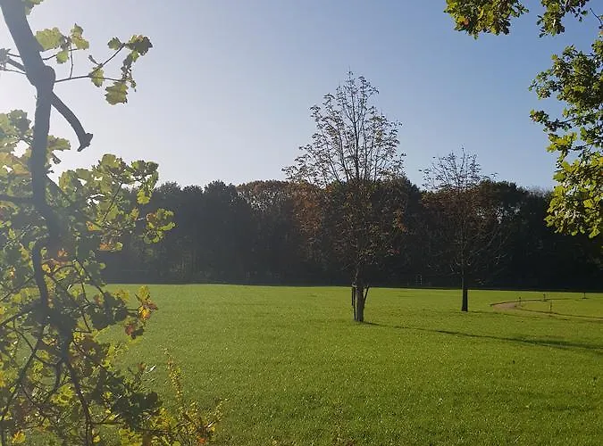 Отель Schaluinenhoeve